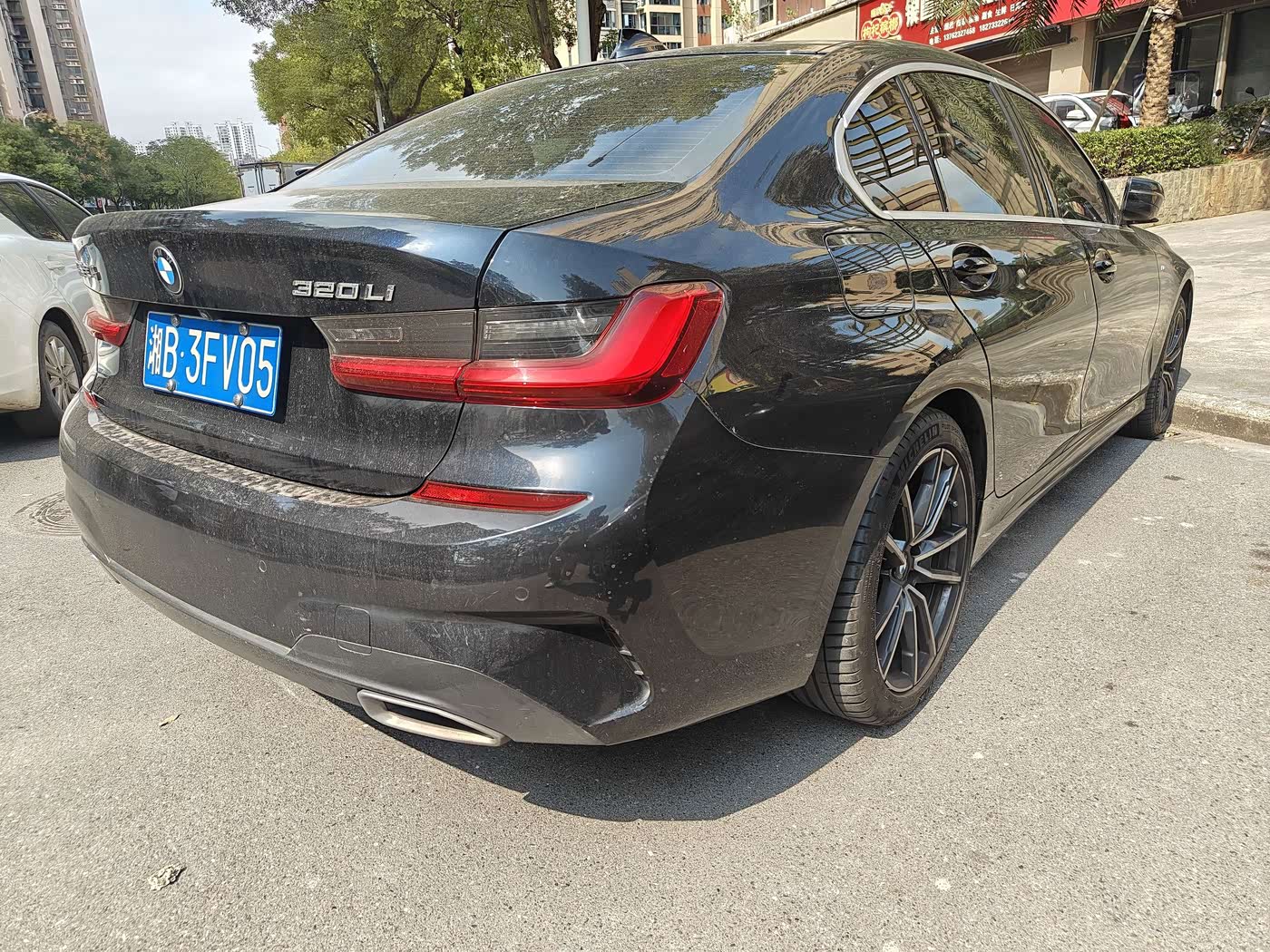 BMW 3 Series 2.0 л 2021 г. Чёрный, пробег 42000 км