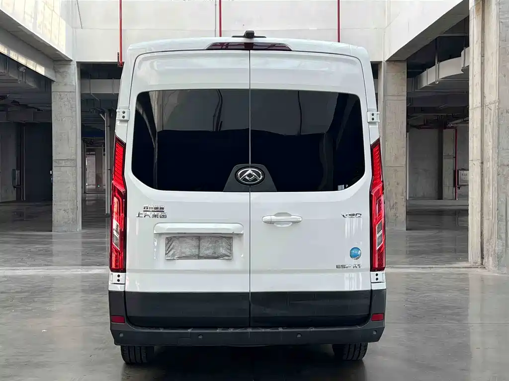 MAXUS V90 — миниатюра 14