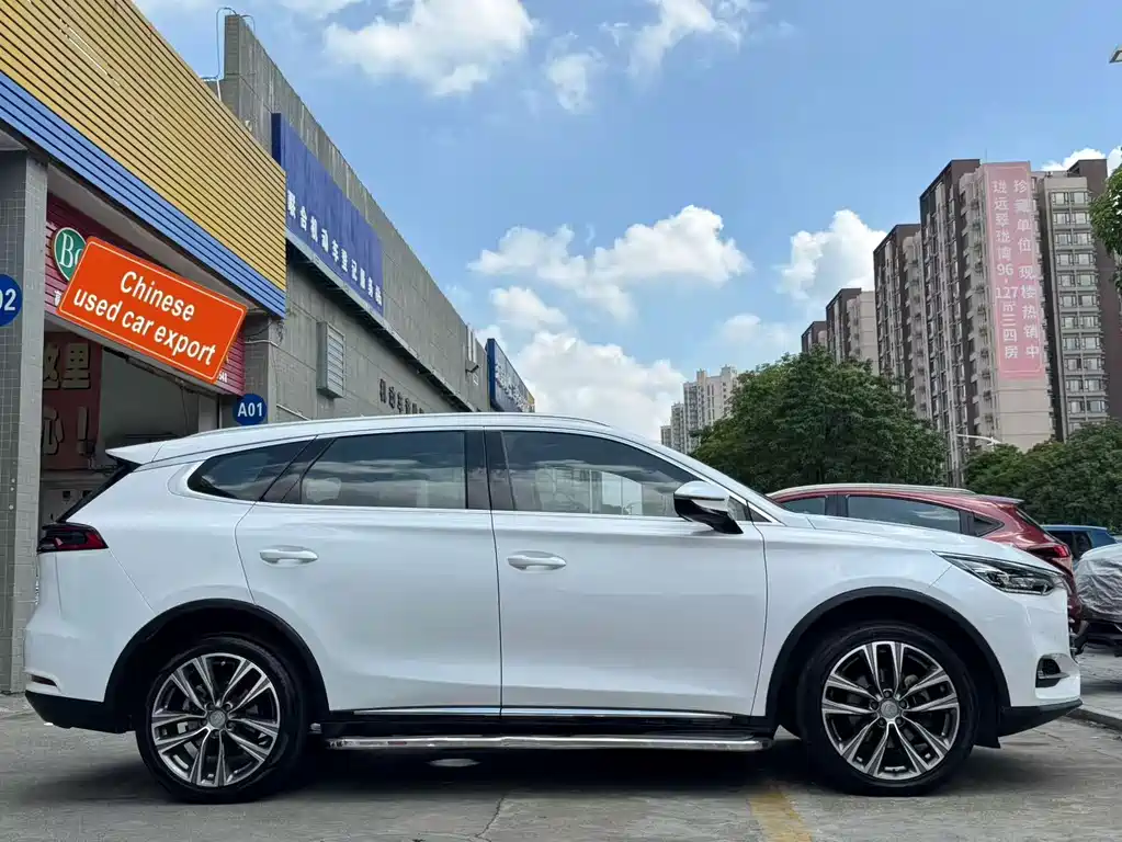 BYD Tang — миниатюра 7