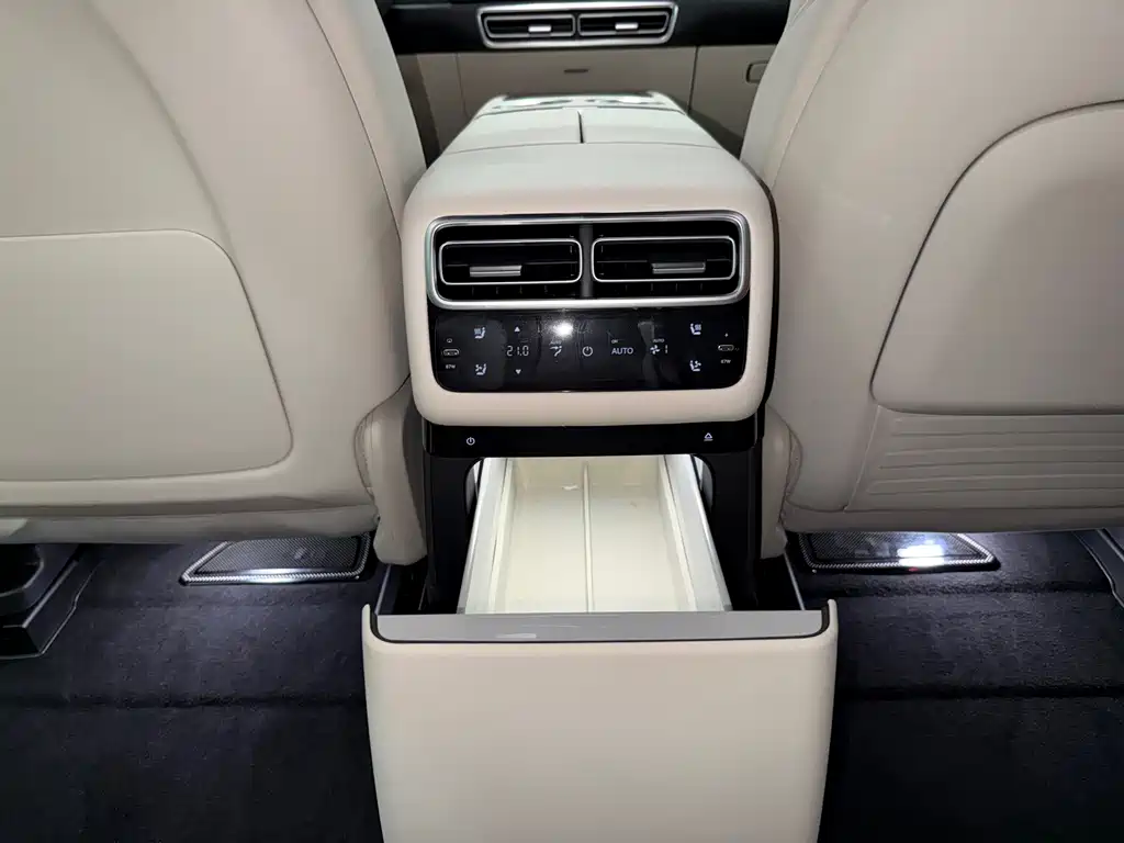 Li Auto Li L7 — миниатюра 15
