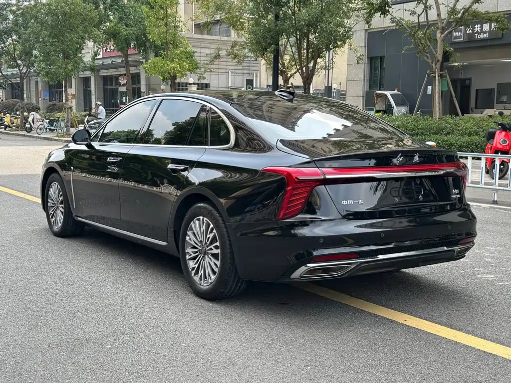 Hongqi Hongqi H5 — миниатюра 7