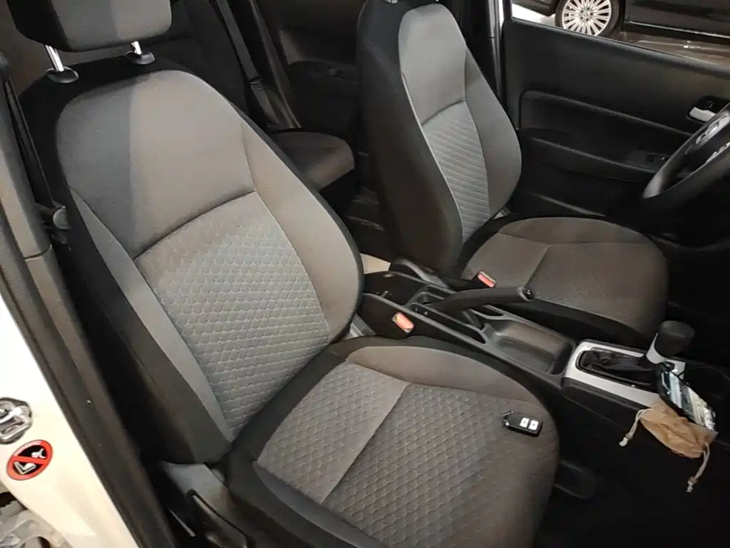 Honda Fit — миниатюра 25