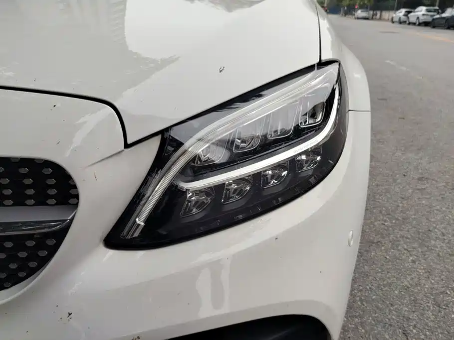 Mercedes-Benz C-Class — миниатюра 5