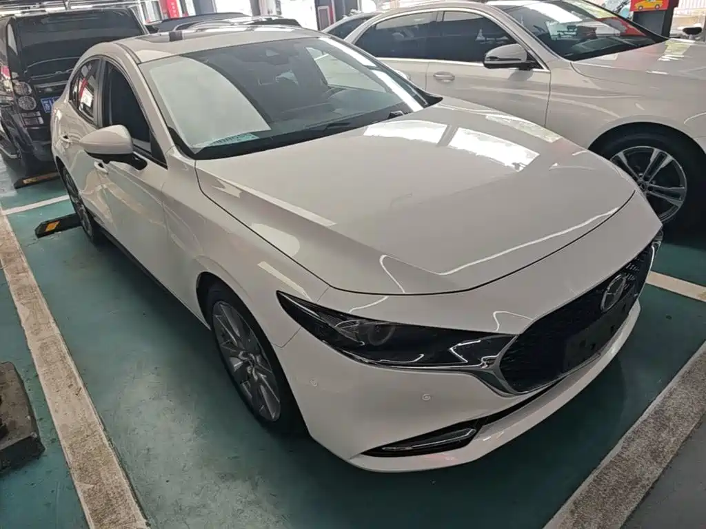 Mazda 3 Axela — миниатюра 4