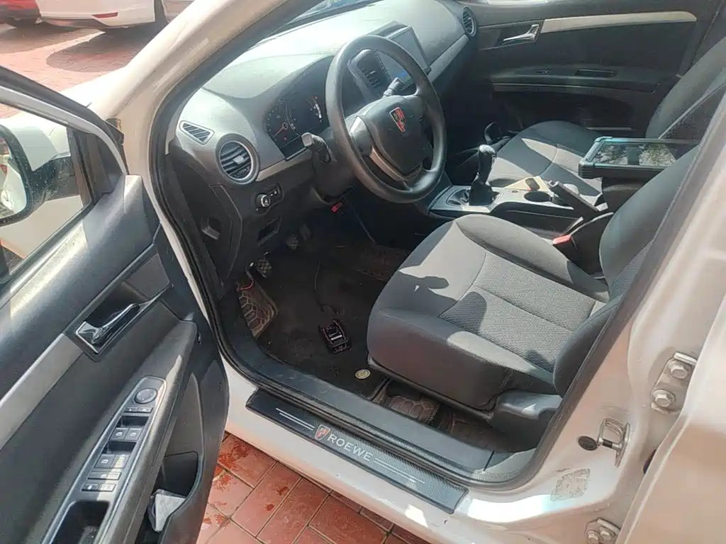 Roewe 350 — миниатюра 15