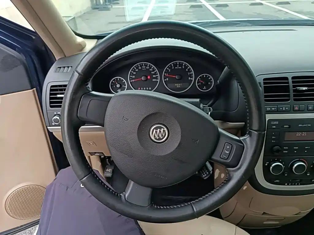 Buick GL8 — миниатюра 11
