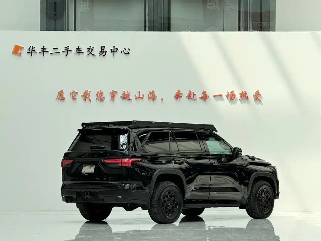 Toyota Sequoia 2025 3.5L AT