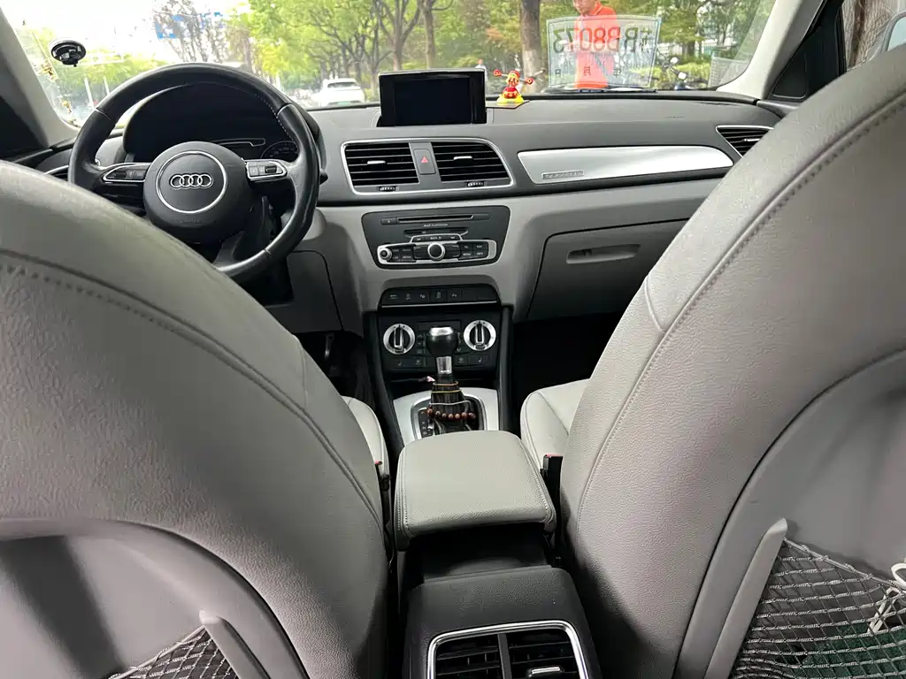 Audi Q3 (Import) — миниатюра 13