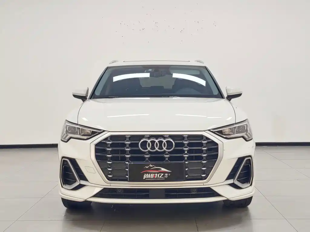 Audi Q3 — миниатюра 2