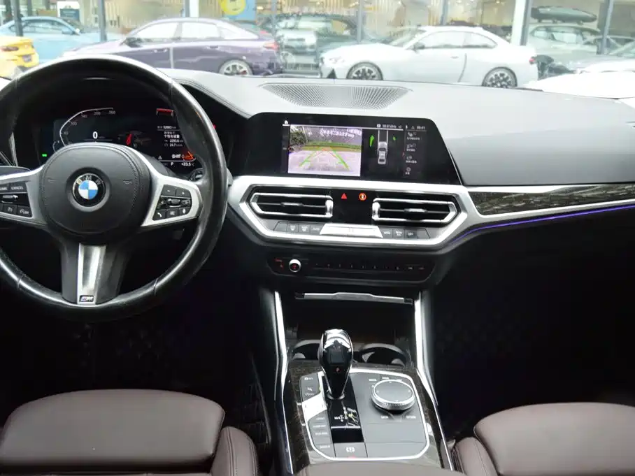 BMW 3 Series — миниатюра 9