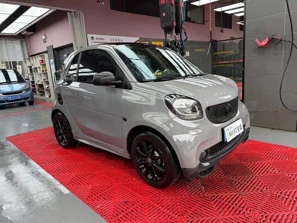 smart Smart Fortwo — миниатюра 3