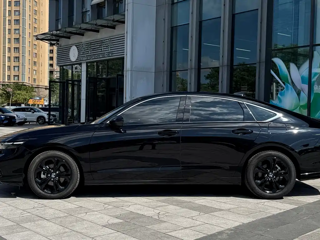 Honda Accord — миниатюра 4