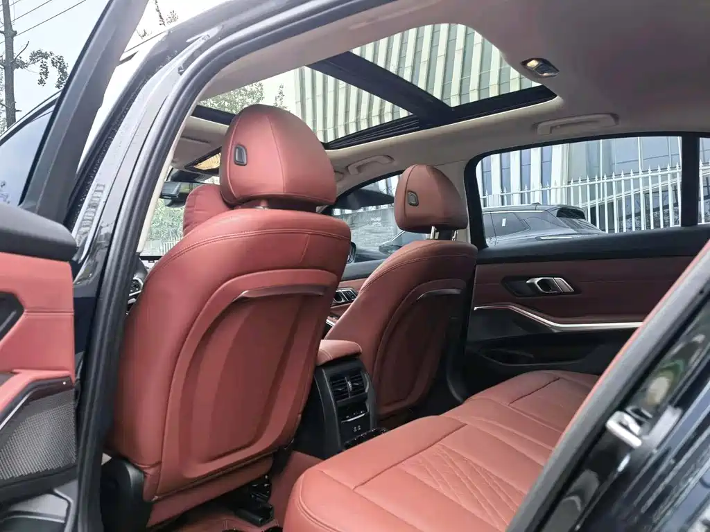 BMW 3 Series — миниатюра 11