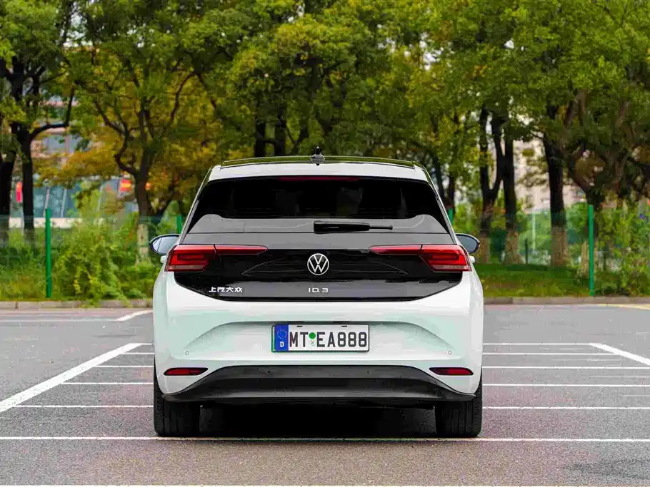 Volkswagen ID.3 — миниатюра 6