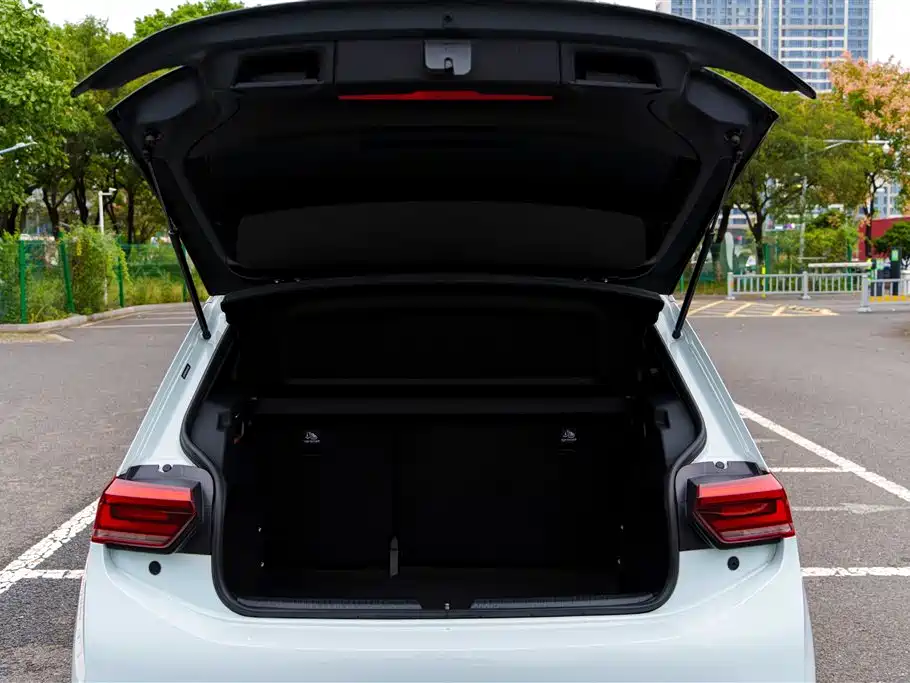 Volkswagen ID.3 — миниатюра 10
