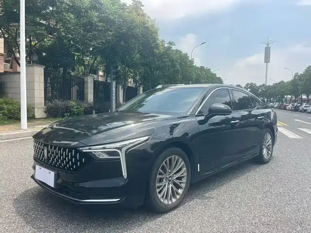 2024 Bestune B70