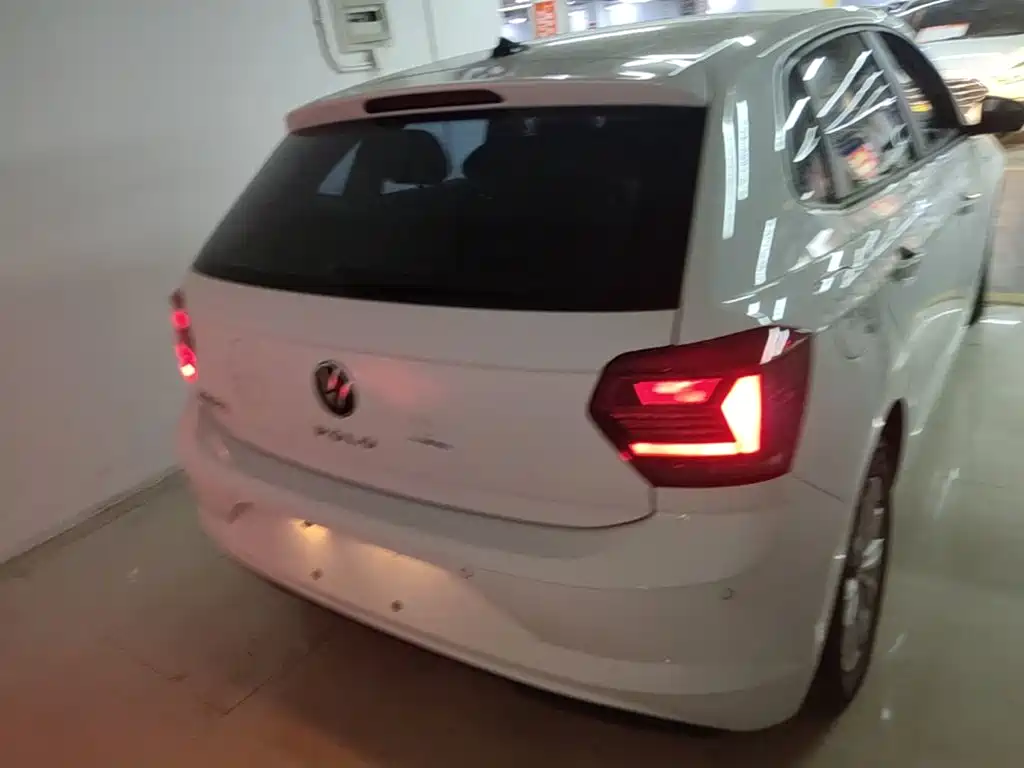 Volkswagen Polo — миниатюра 6