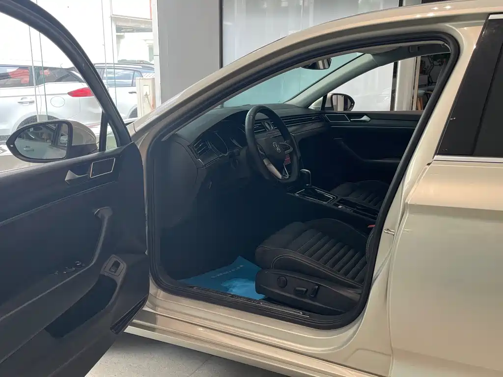 Volkswagen Magotan — миниатюра 14