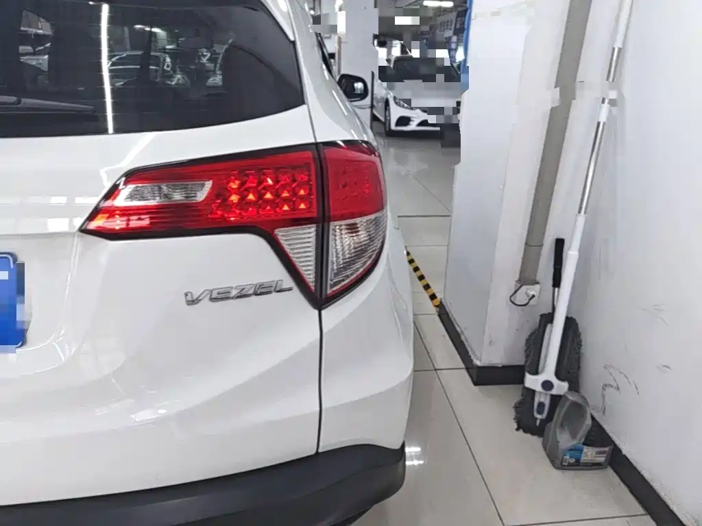 Honda Vezel — миниатюра 8