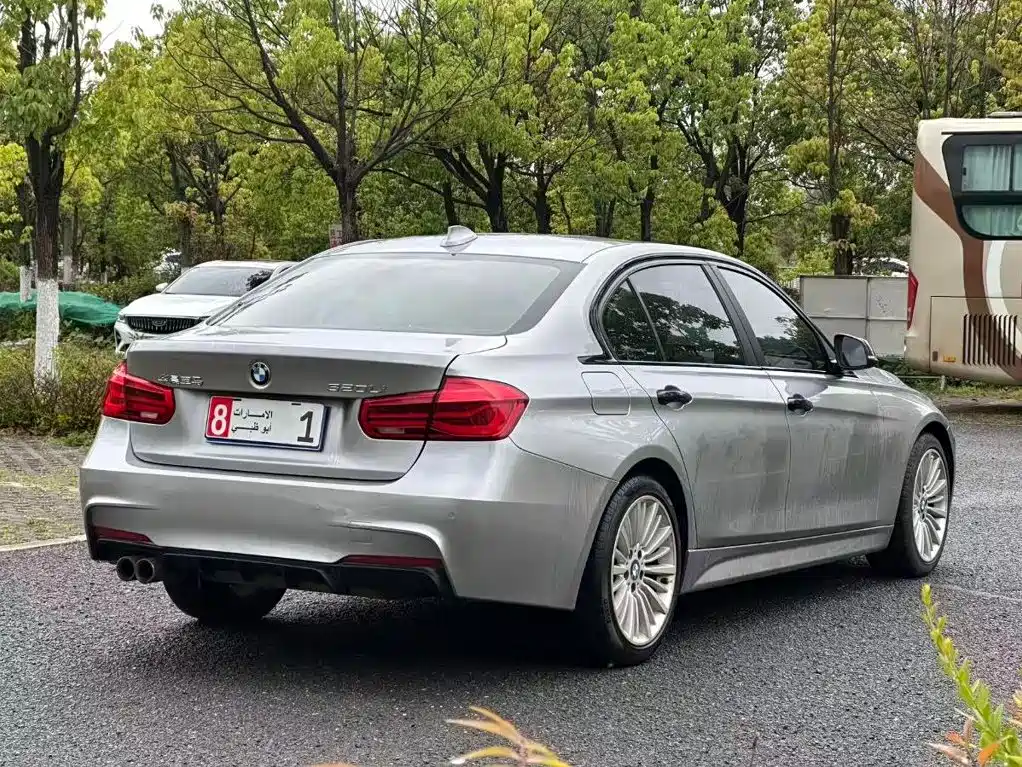 BMW 3 Series — миниатюра 7