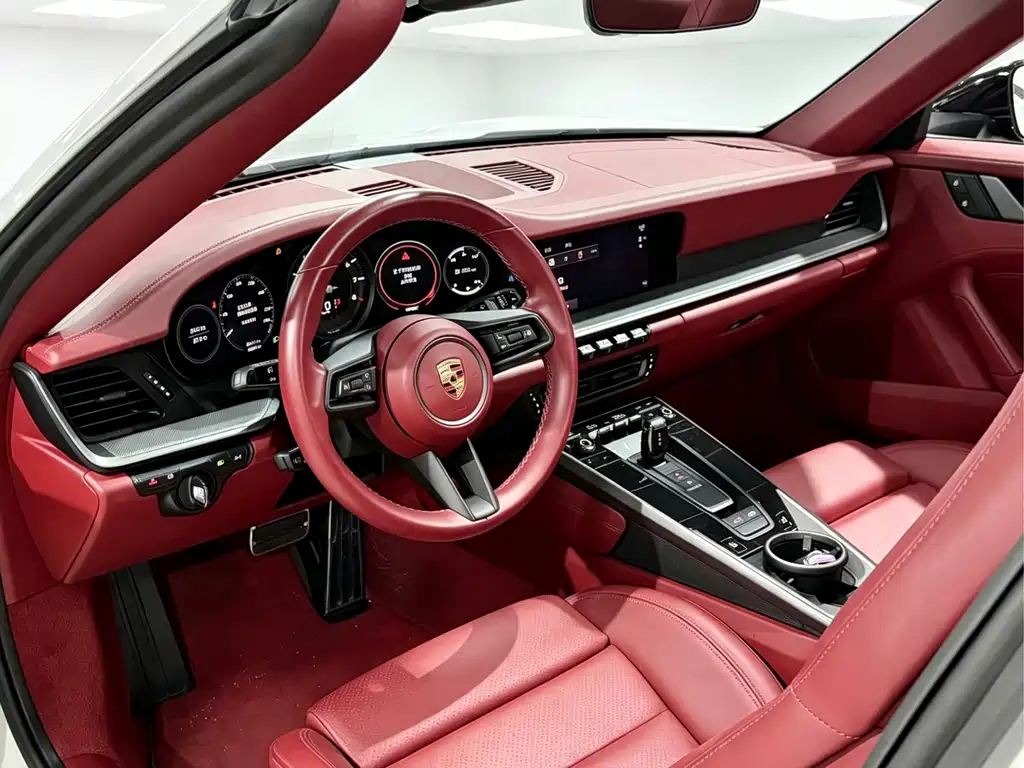 Porsche 911 2024 Targa 4 3.0T