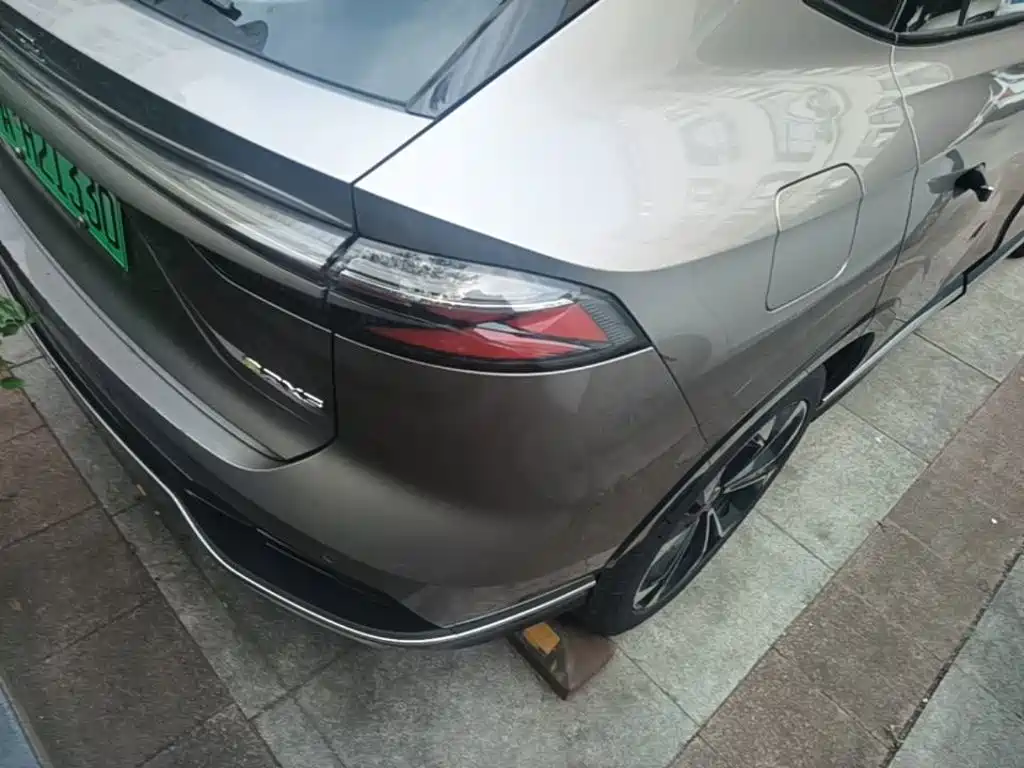 Roewe RX5 New Energy — миниатюра 8
