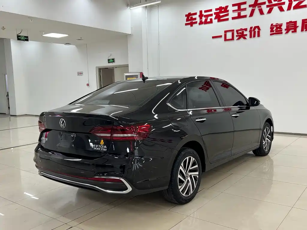 Volkswagen Lavida — миниатюра 12