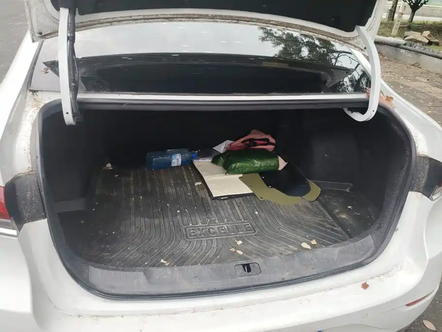 Buick Excelle — миниатюра 4