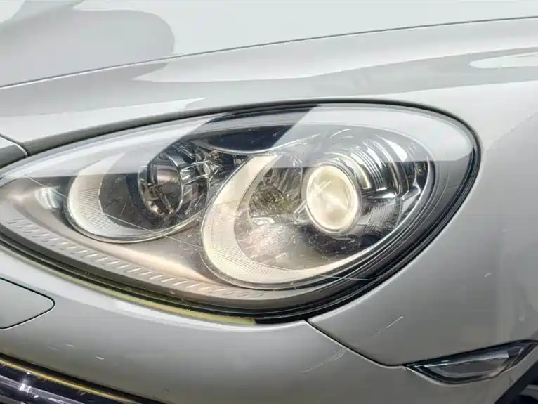 Porsche Cayenne 2014 Cayenne Platinum Edition 3.0T