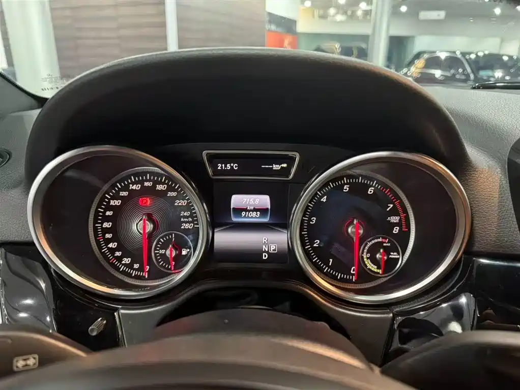 Mercedes-Benz GLE New Energy — миниатюра 12