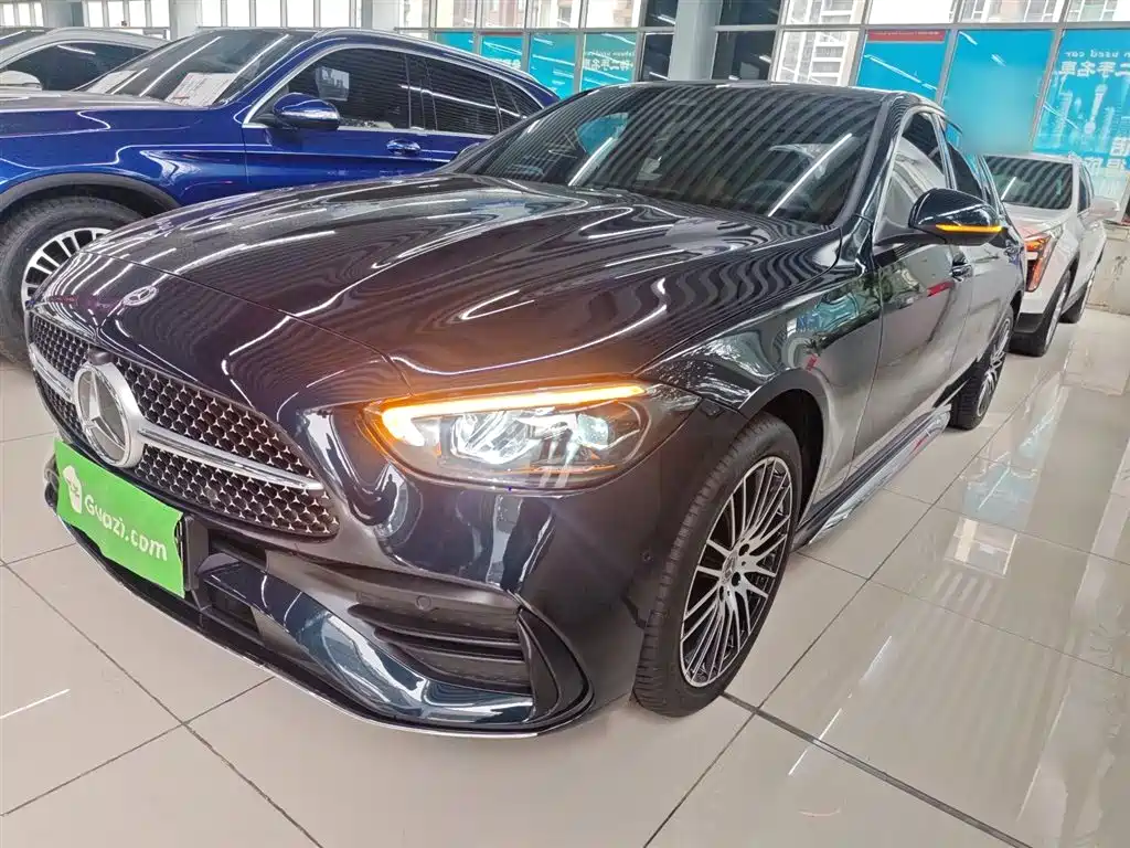 Mercedes-Benz C-Class 2023