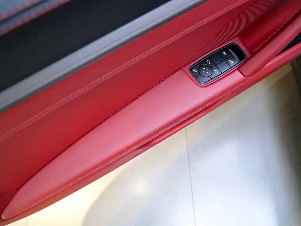 Porsche 911 2023 Targa 4 3.0T