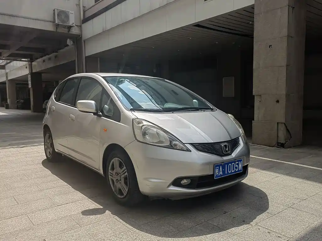 Honda Fit — миниатюра 3