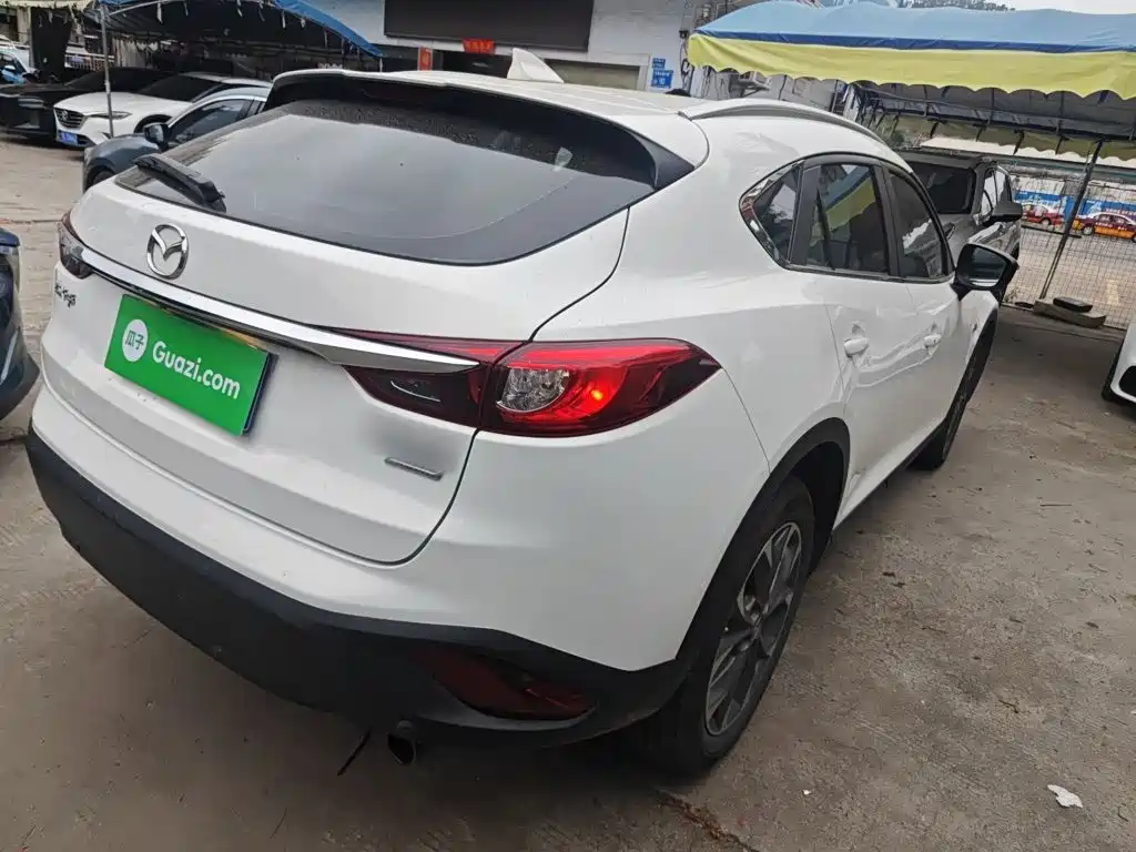 Mazda CX-4 2016 2.5L AT