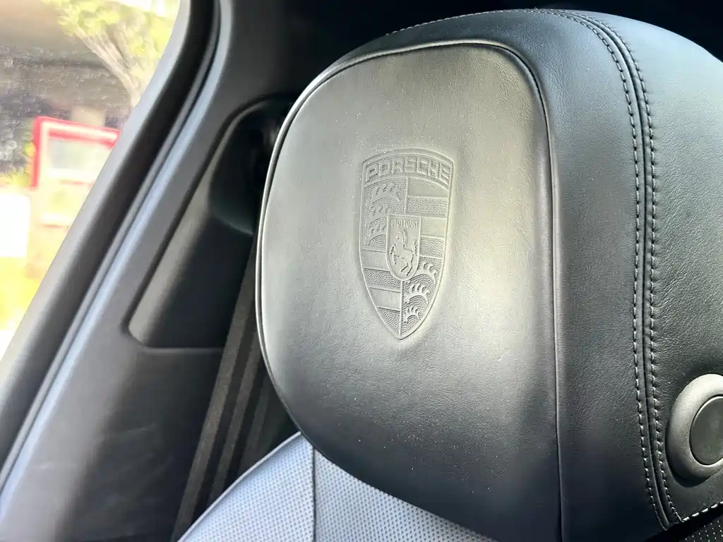 Porsche Cayenne — миниатюра 13