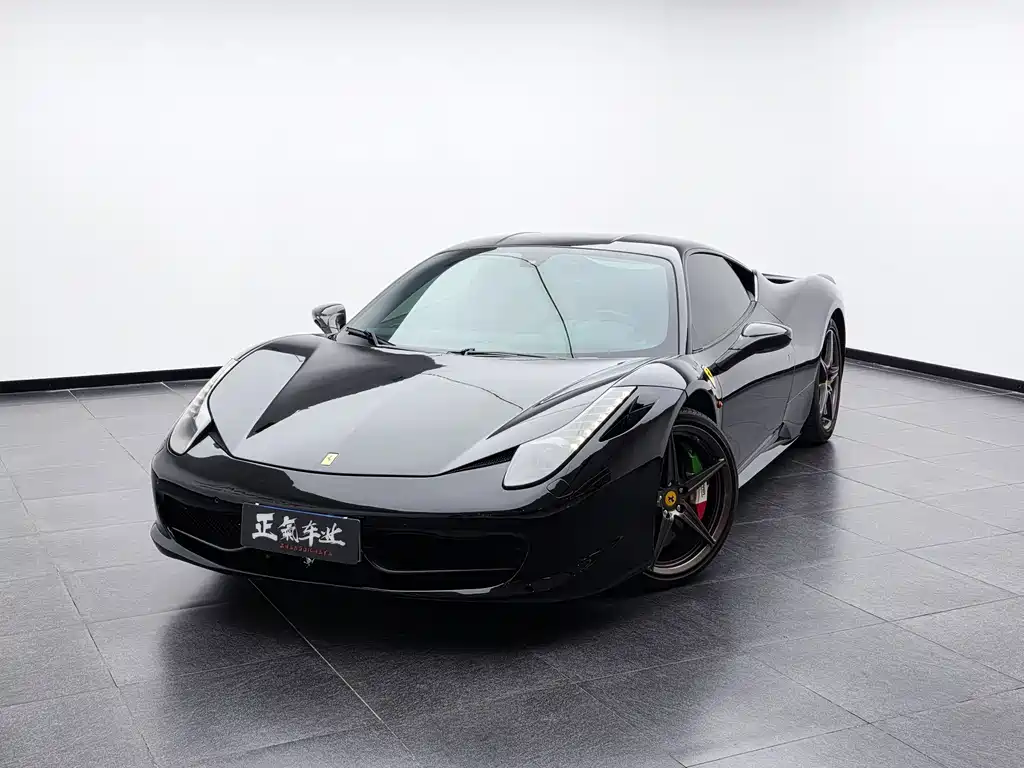 Ferrari 458 2013