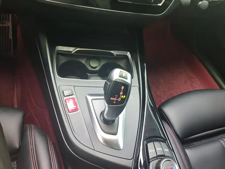 BMW 1 Series (Import) — миниатюра 16