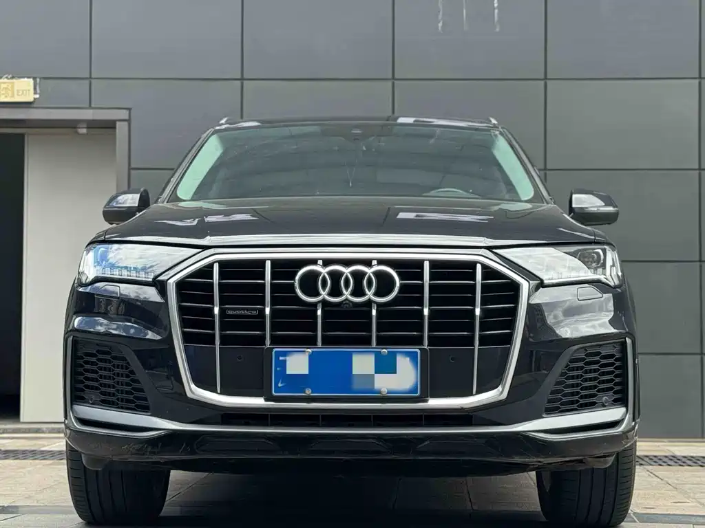 Audi Q7 2020 55 TFSI quattro S line Sport