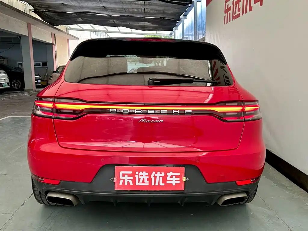 Porsche Macan — миниатюра 4