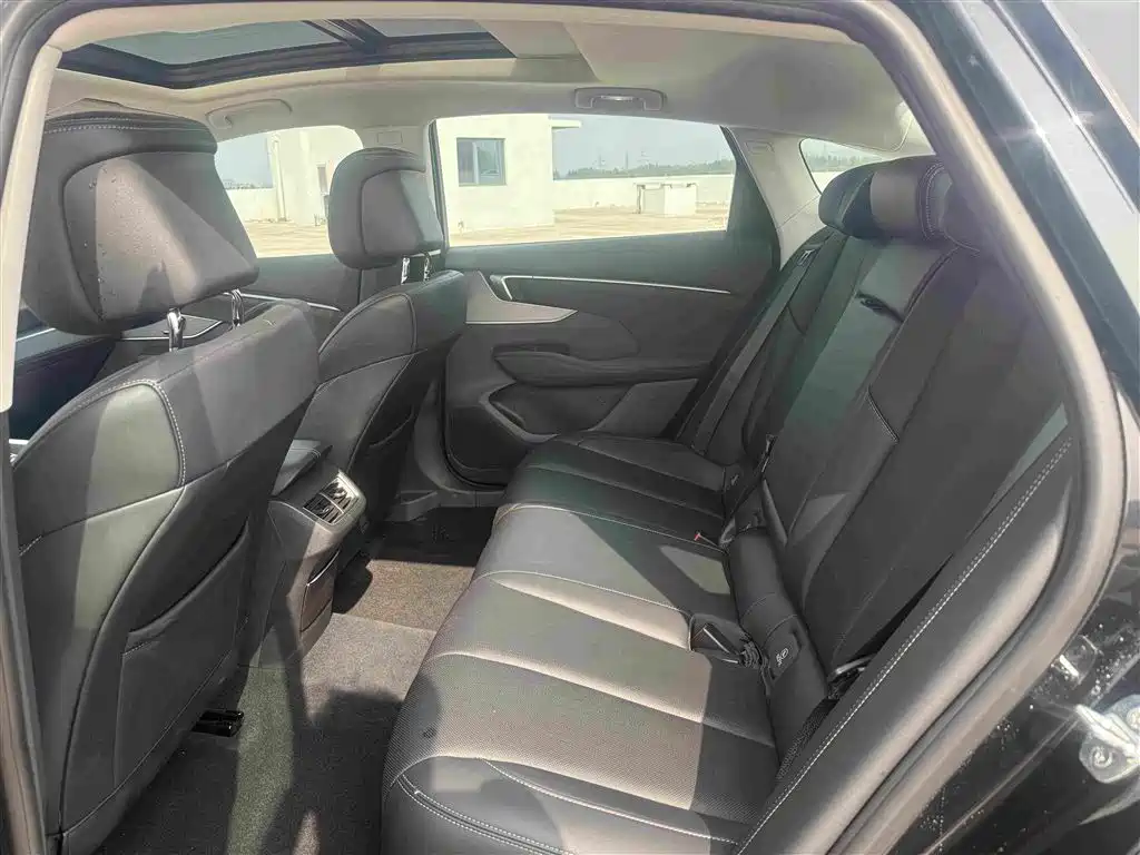 Buick LaCrosse — миниатюра 6