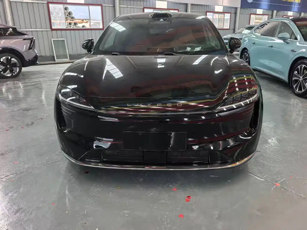 AITO WISDOM WORLD R7