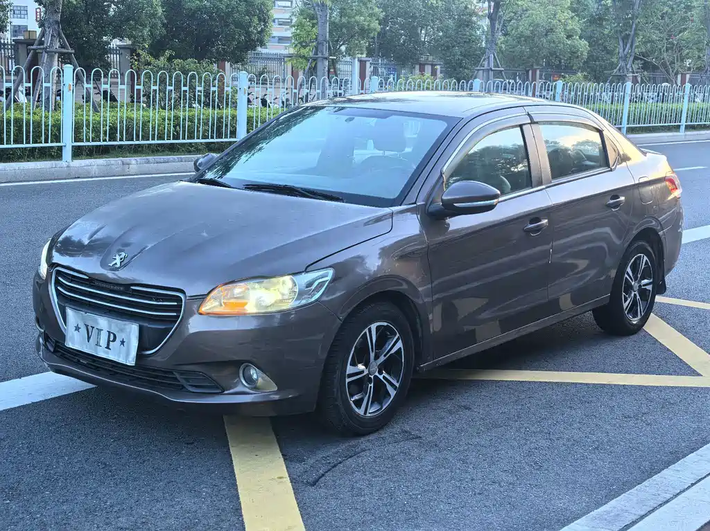 Peugeot 301