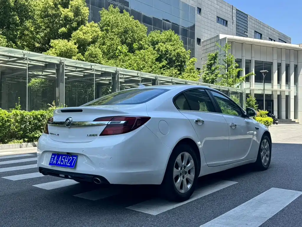 Buick Regal — миниатюра 6