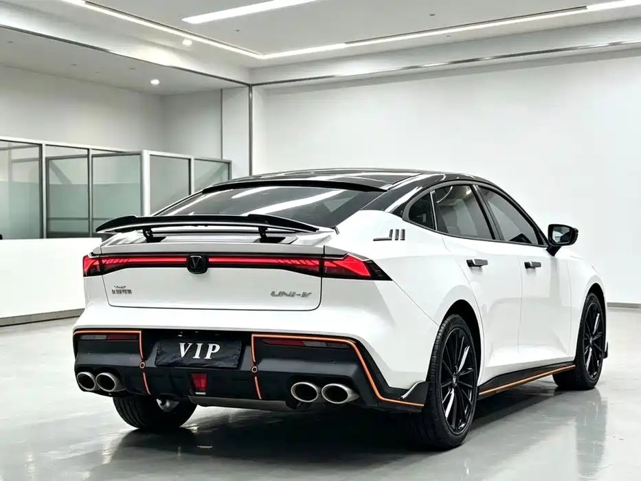 Changan UNI-V — миниатюра 8