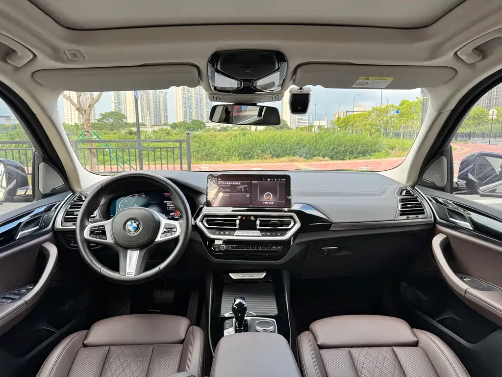 BMW X3 — миниатюра 8