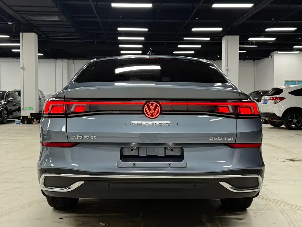 VOLKSWAGEN LINGDU
