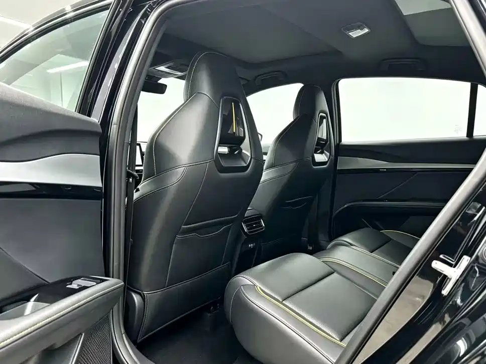 MG MG5 Scorpio — миниатюра 6