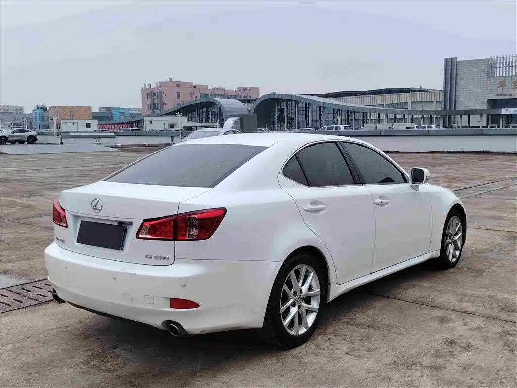 Lexus IS — фотографии объявления, Фото 6