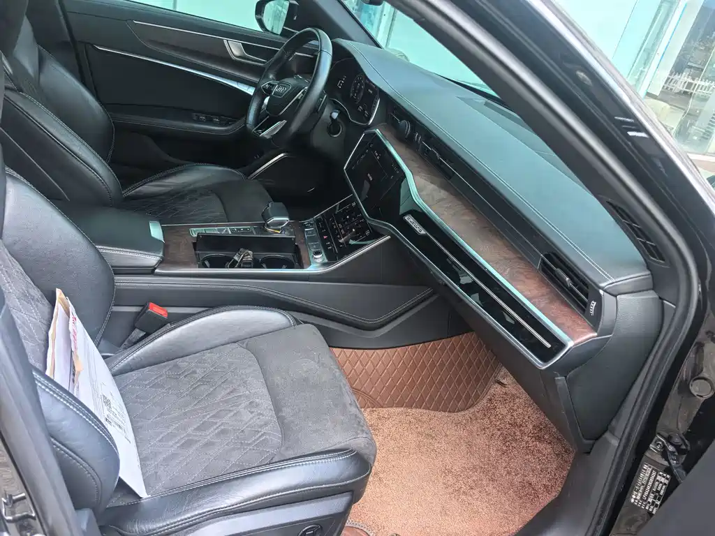 Audi A6L — миниатюра 10