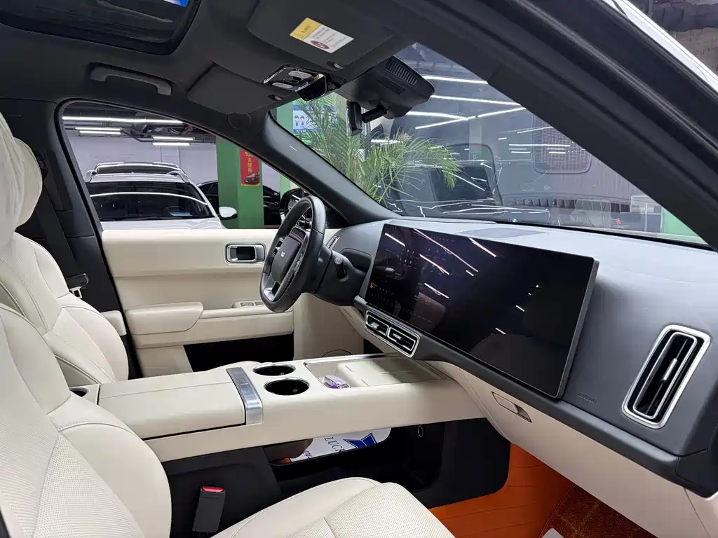 Li Auto Li L8 — миниатюра 9